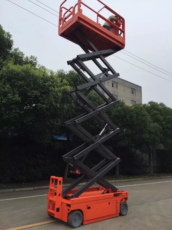 如何減輕小型升降平臺(tái)的晃動(dòng)？